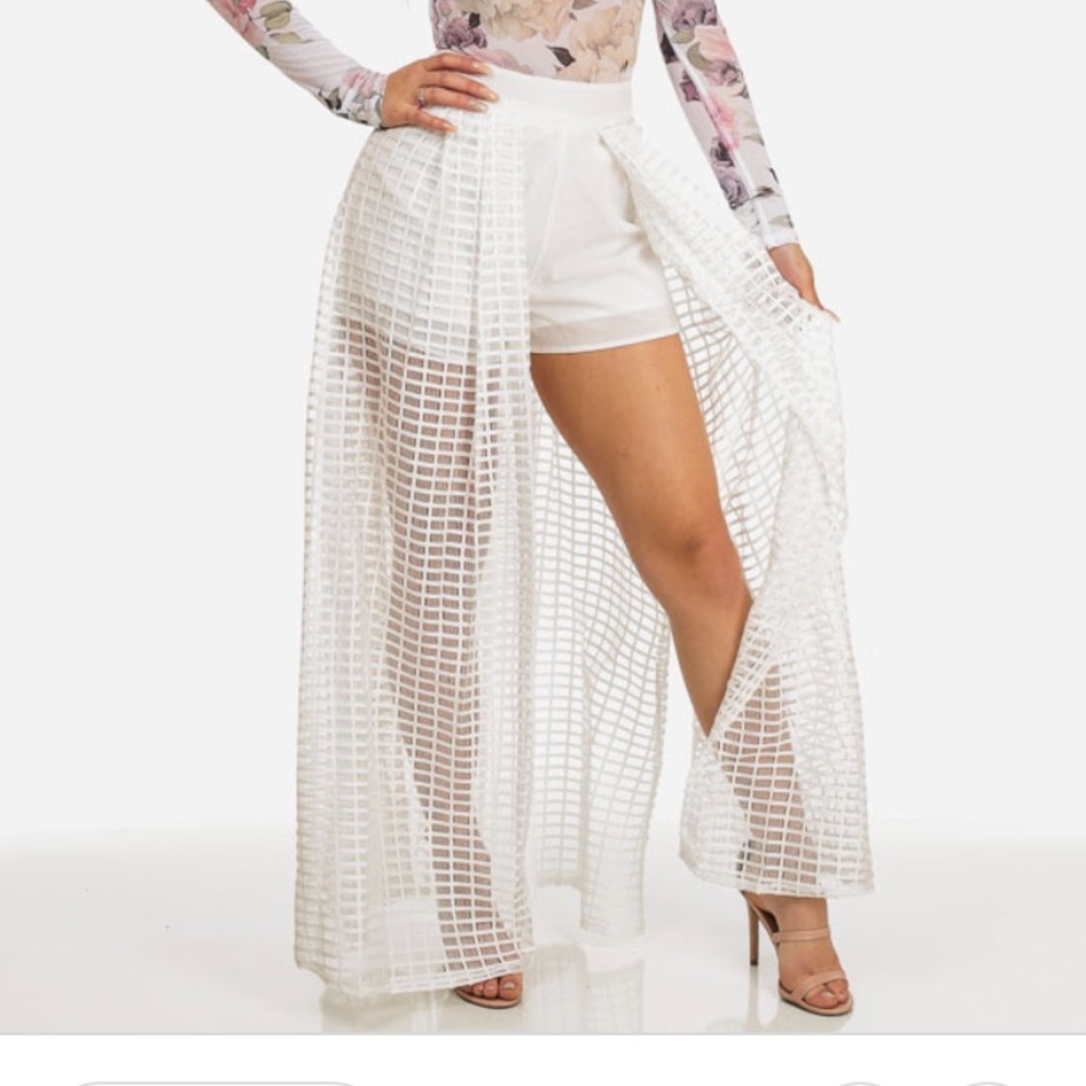 White skort
